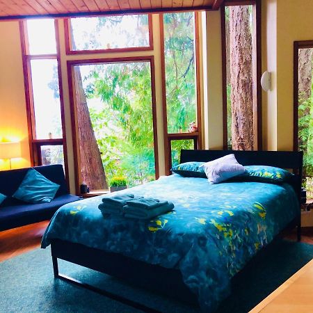 Serenity By The Sea Retreats Montague Harbour Экстерьер фото