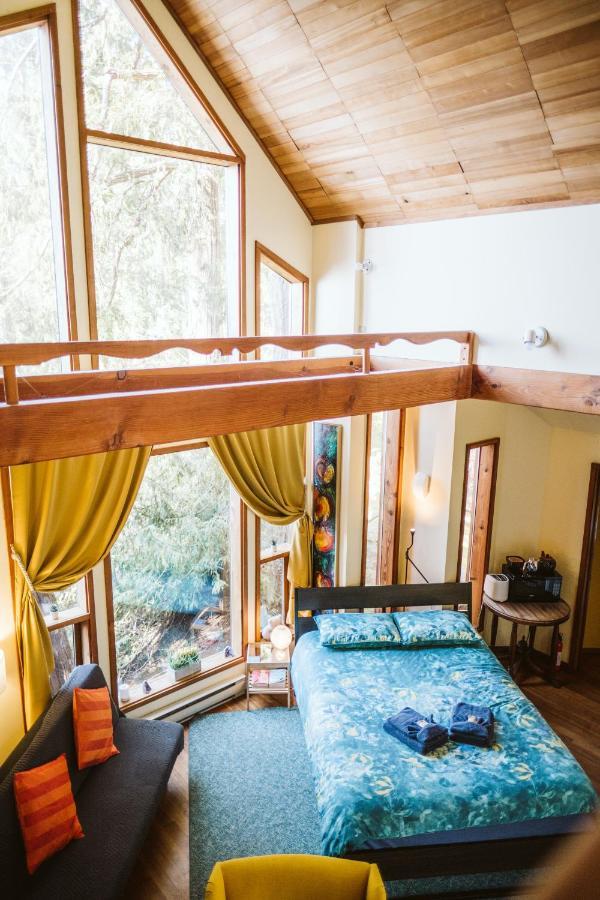 Serenity By The Sea Retreats Montague Harbour Экстерьер фото